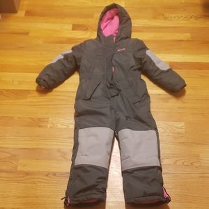 5/6 snowmobile snowsuit - Pet/Smoke free…